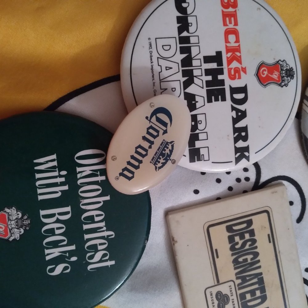 Drinking Buttons - Picture 5 of 10